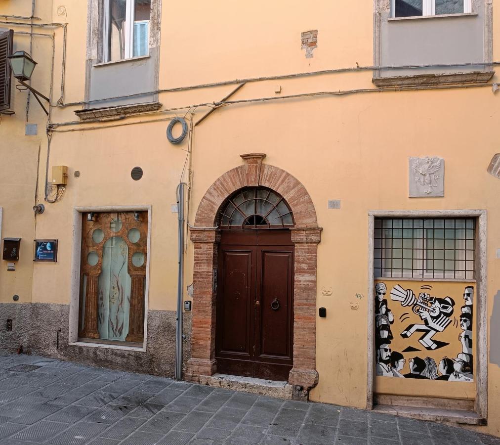 Apartament Umbrian Concierge - Factory House La Viola Perugia Zewnętrze zdjęcie